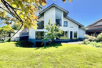 Haus Lohmar - 9 Zimmer, 349 m&sup2;, 980.000&euro; | Angebot:27137619