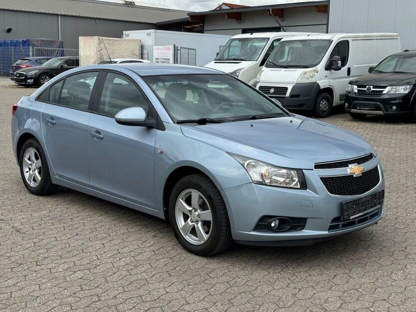 Cruze