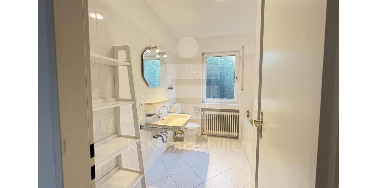 Einfamilienhaus Bad Honnef - 4 Zimmer, 130 m&sup2;, 1.500&euro; | Angebot:24211744