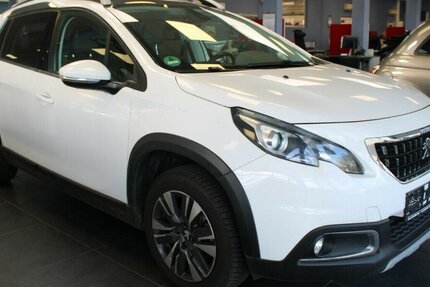 Peugeot 2008 PureTech 130 GPF Allure 38.193 km 12.980 &euro; Euskirchen 53881