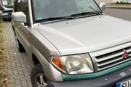 Mitsubishi Pajero 190.000 km 2.100 € Bonn 53227