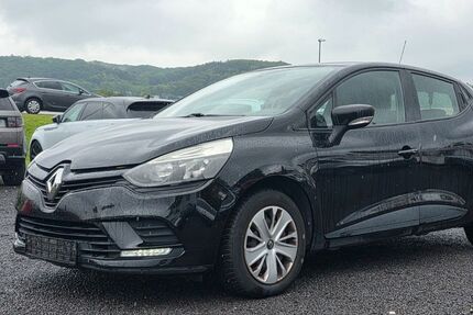 Renault Clio 93.000 km 5.990 &euro; Oberwinter 53424
