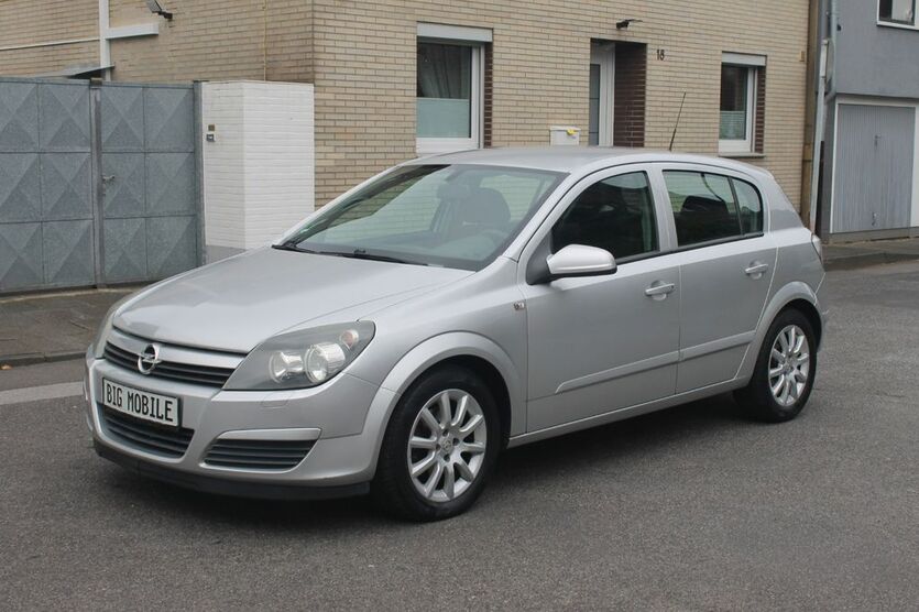 Opel Astra 139.000 km 2.990 € Köln 50739