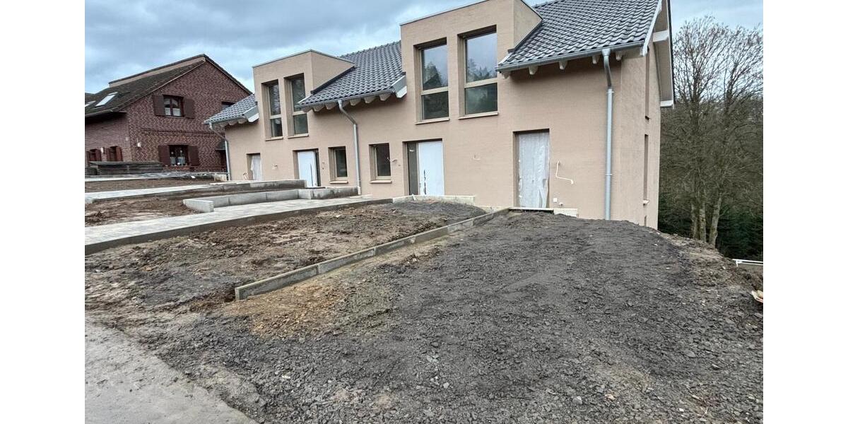 Erdgeschoßwohnung Neunkirchen-Seelscheid Seelscheid - 4 Zimmer, 140 m&sup2;, 488.000&euro; | Angebot:25261423