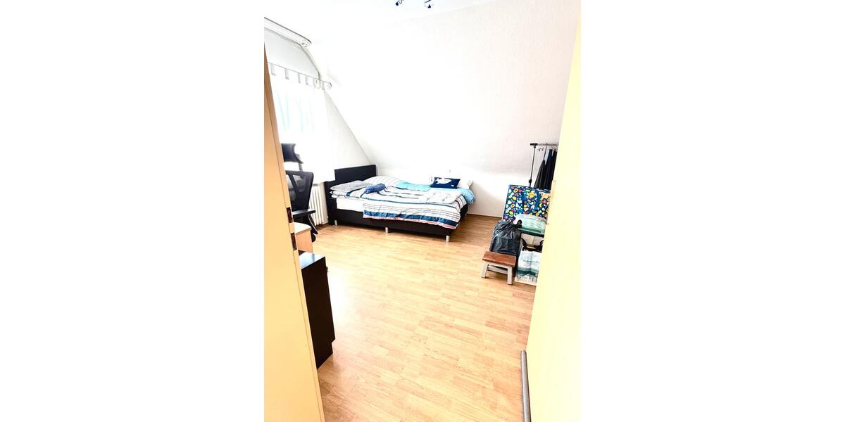 Etagenwohnung Troisdorf Bergheim - 3 Zimmer, 85 m&sup2;, 1.350&euro; | Angebot:26449099