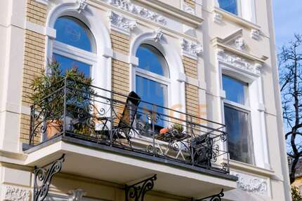 Haus zum Kaufen in Bonn Poppelsdorf 1.495.000 € 363.18 m² 14 zimmer