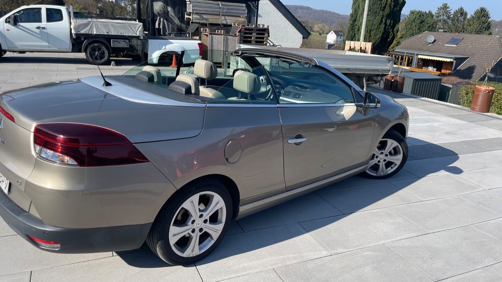 Renault Megane 217.000 km 3.999 &euro; Overath 51491