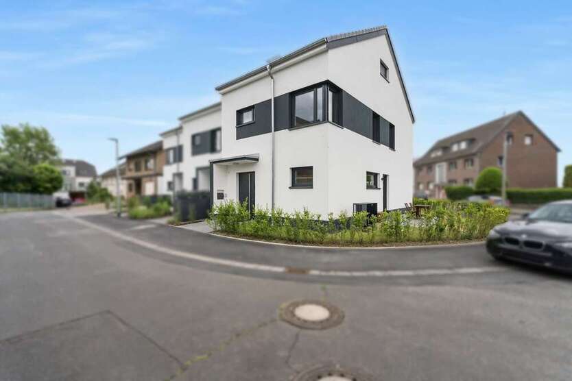Haus zum Kaufen in Sankt Augustin 799.000 € 141 m²