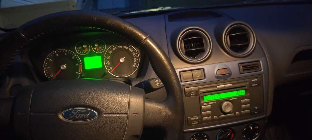 Ford Fiesta 25.000 km 820 € Weilerswist 53919