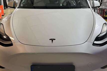 Tesla Model Y 28.500 km 37.000 &euro; Bad Neuenahr-Ahrweiler 53474