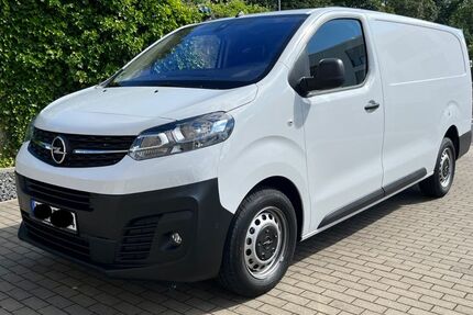 Opel Vivaro 18.500 km 22.500 € Wesseling 50389