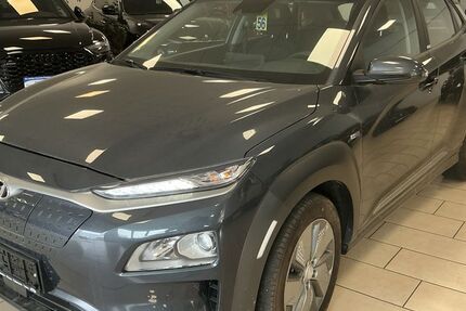 Hyundai KONA 40.907 km 16.500 &euro; Bonn 53227