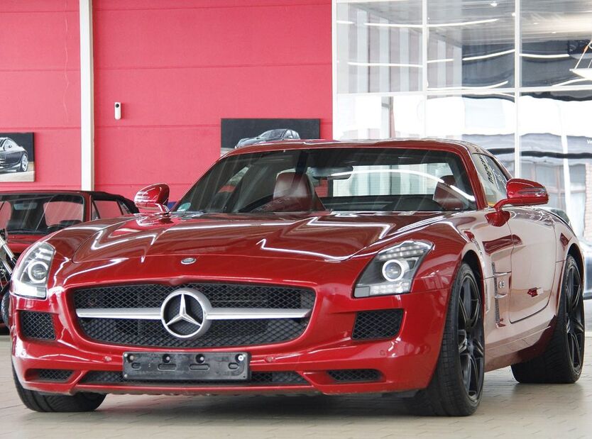 Mercedes-Benz SLS AMG 224.000 km 117.850 € Köln 50739