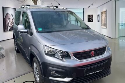 Peugeot Rifter 40.325 km 15.900 &euro; Bonn OT Pützchen 53229