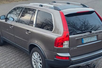 Volvo XC90 256.000 km 14.300 &euro; Bornheim 53332