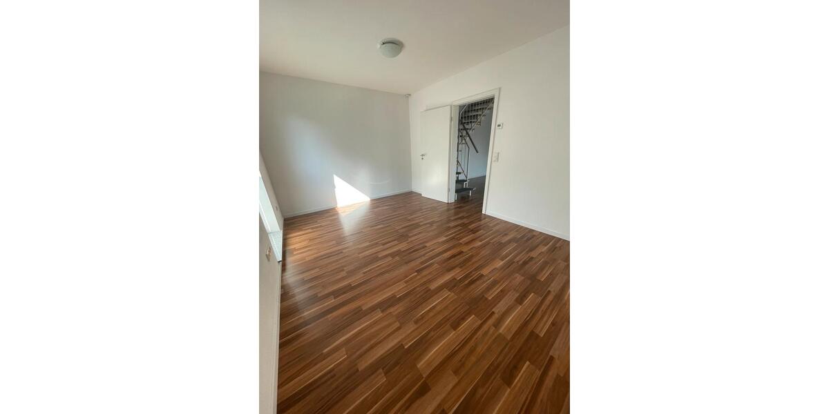 Maisonettenwohnung Bergisch Gladbach Alt-Frankenforst - 3 Zimmer, 86 m&sup2;, 350.000&euro; | Angebot:26799534