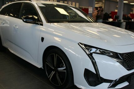 Peugeot 308 SW BlueHDi 130 EAT8 GT 25.665 km 23.980 € Euskirchen 53881