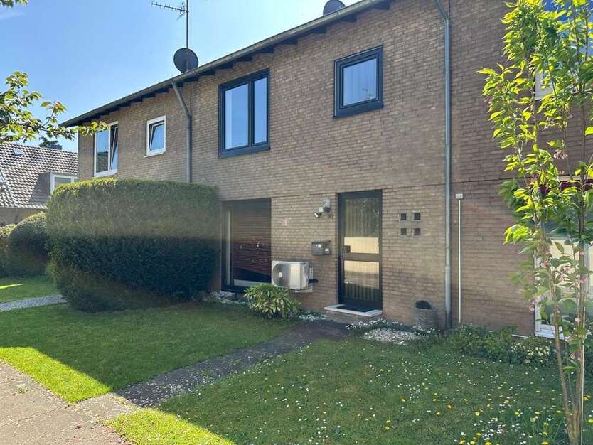 Haus zum Kaufen in Köln Lövenich 549.000 € 105 m²