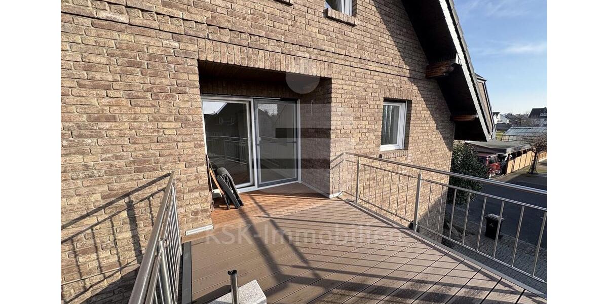 Maisonettenwohnung Niederkassel - 3 Zimmer, 93 m&sup2;, 1.200&euro; | Angebot:25444600