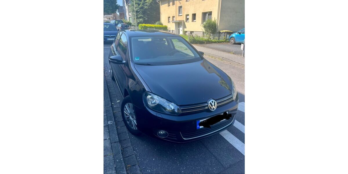 VW Golf 274.000 km 3.990 &euro; Königswinter 53639