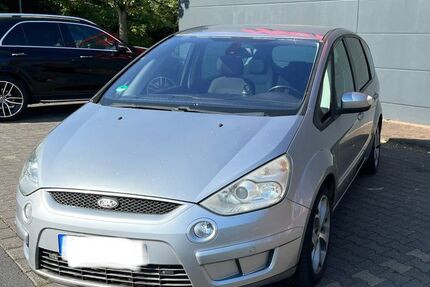 Ford S-Max 317.000 km 2.200 &euro; Bergisch Gladbach 51469