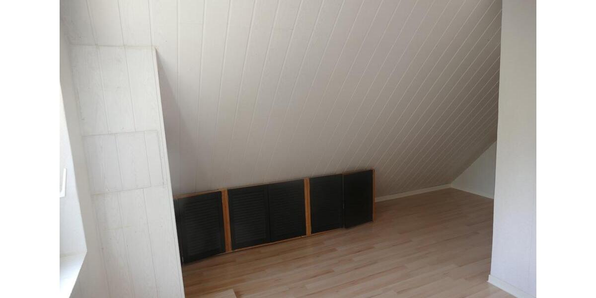 Etagenwohnung Swisttal - 3 Zimmer, 80 m&sup2;, 850&euro; | Angebot:24751142