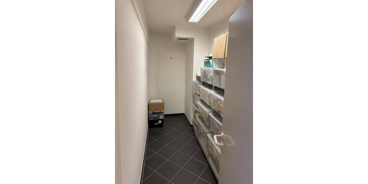 Gewerbeobjekt Wesseling Wesseling-Mitte - 1 Zimmer, 1.450&euro; | Angebot:26930063