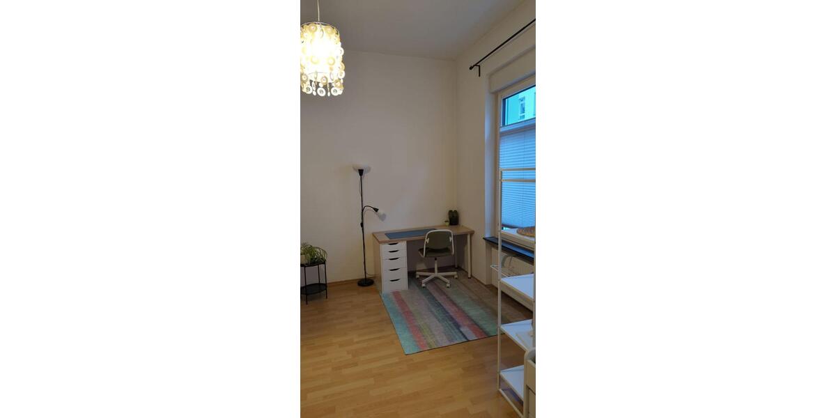 Erdgeschoßwohnung Bonn Poppelsdorf - 21 Zimmer, 55 m&sup2;, 560&euro; | Angebot:24754583