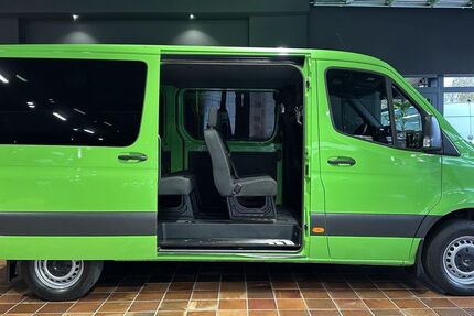 Mercedes-Benz Sprinter 158.661 km 43.950 € Bonn 53177