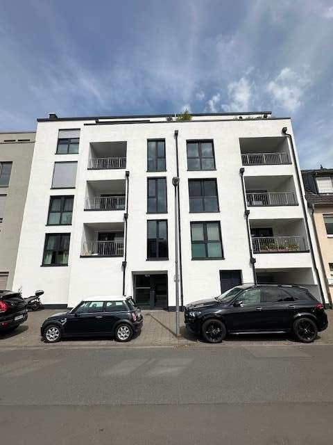 Wohnung zum Mieten in Sürth 1.360 € 68 m²
