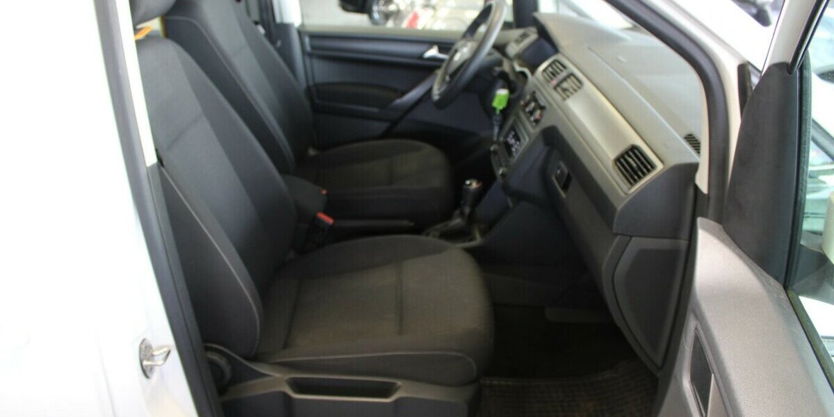 VW Caddy 1.2 TSI - 5-Sitzer - Klima - BT - 92.745 km 13.980 &euro; Euskirchen 53881