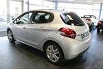 Peugeot 208 1.2 PureTech 82 Style - Panorama - 5-Türig - 89.226 km 8.980 &euro; Euskirchen 53881