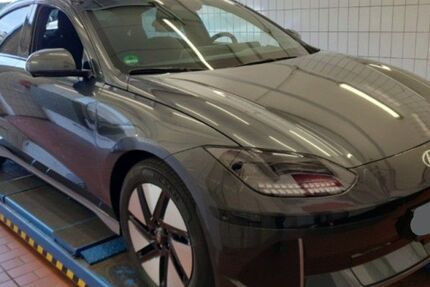 Hyundai IONIQ 6 6.859 km 29.000 &euro; Hennef 53773