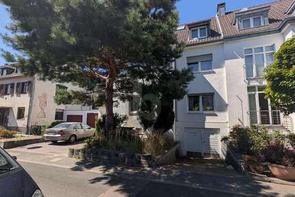Haus Köln Kalk - 8 Zimmer, 234 m&sup2;, 877.000&euro; | Angebot:27262120