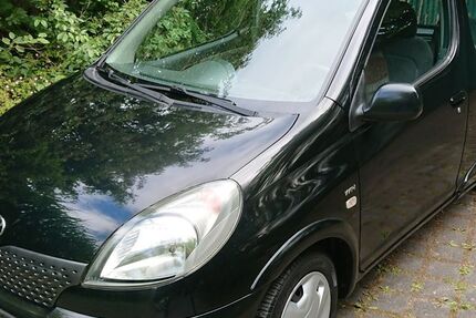 Toyota Yaris 290.000 km 1.750 &euro; Bonn 53173