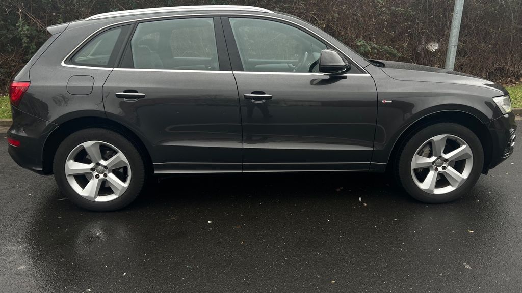 Audi Q5 209.500 km 12.500 &euro; Köln 51105