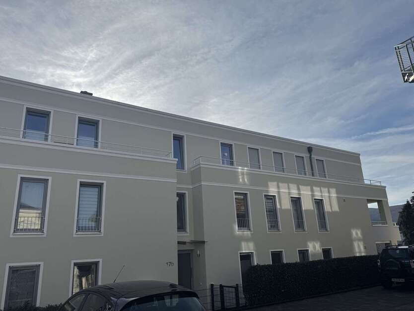 Wohnung zum Mieten in Bad Neuenahr 1.190 € 104 m² 3 zimmer