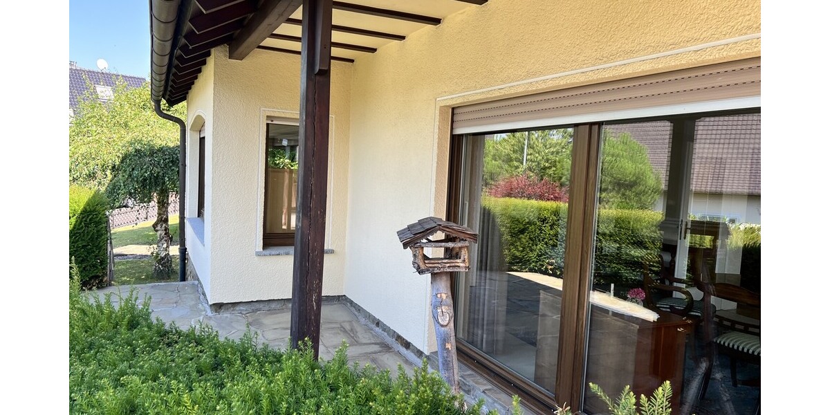 Wohnen im Grünen – Gepflegtes Einfamilienhaus mit Garage und großem Garten - Einfamilienhaus Königswinter / Thomasberg Thomasberg | Angebot:27160591