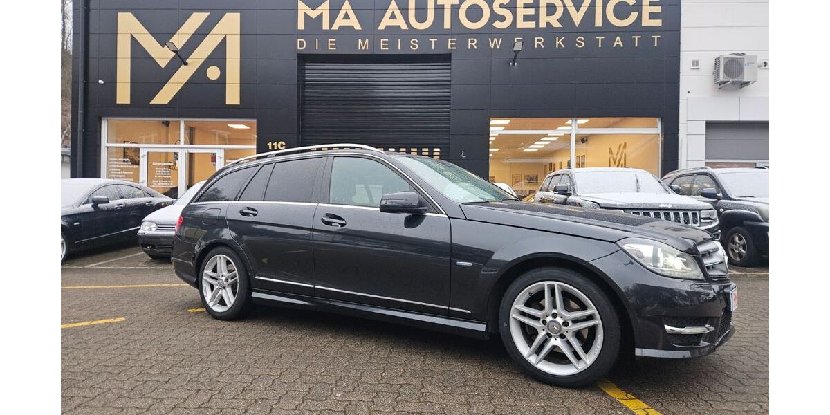 Mercedes-Benz C 250 152.555 km 11.498 &euro; Bergisch Gladbach 51465
