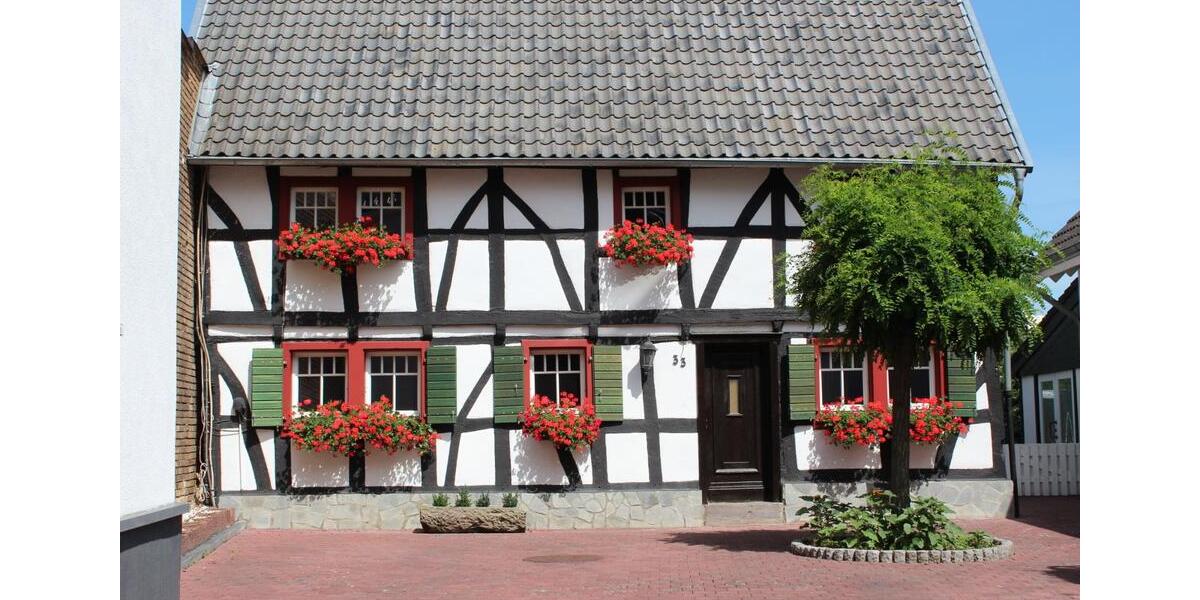 Bauernhaus, Landhaus Königswinter - 4 Zimmer, 120 m&sup2;, 1.490&euro; | Angebot:25636948