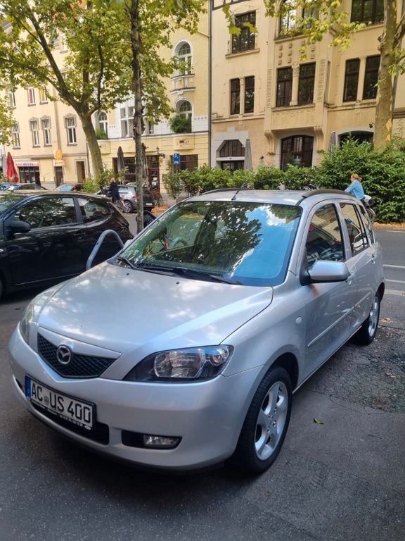 Mazda 2 149.800 km 2.399 € Köln 50969