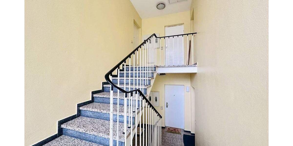 Etagenwohnung Erftstadt Liblar - 3 Zimmer, 73 m&sup2;, 179.000&euro; | Angebot:24750073