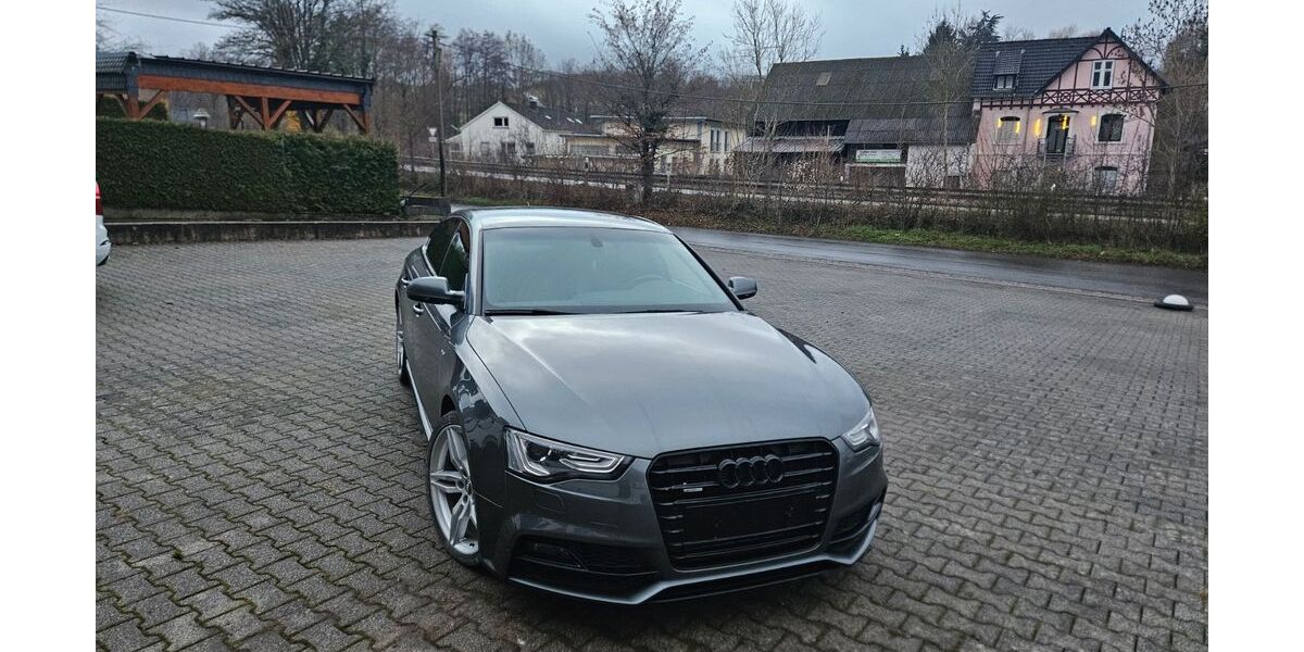 Audi A5 178.000 km 19.500 &euro; Königswintee 53639