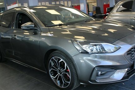 Ford Focus 1.5 EcoBoost Aut. St-Line 51.050 km 17.980 &euro; Euskirchen 53881