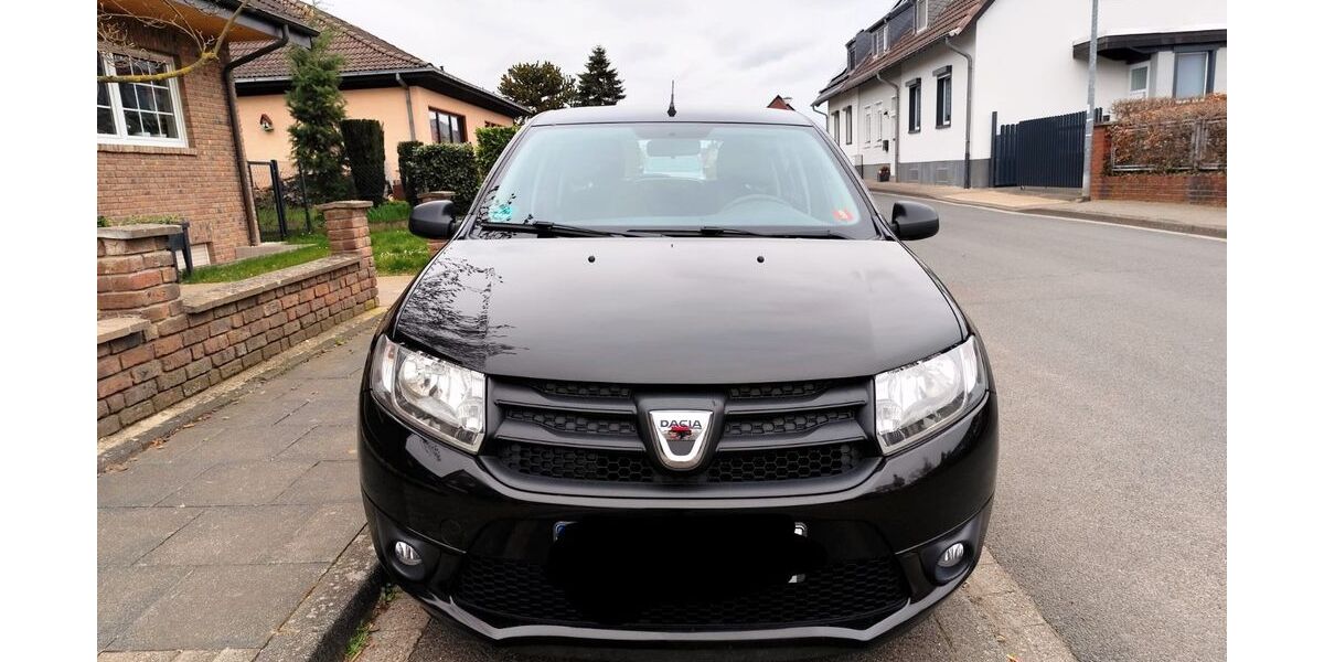 Dacia Sandero 74.100 km 5.200 &euro; Großbüllesheim 53881