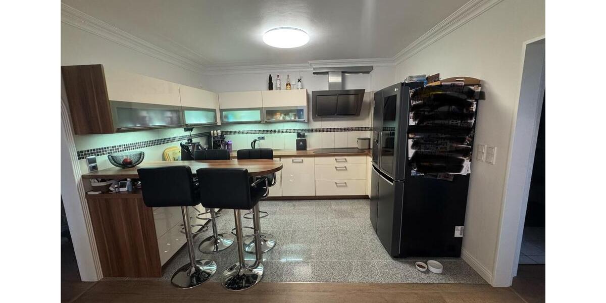 Etagenwohnung Hennef (Sieg) - 3 Zimmer, 75 m&sup2;, 289.000&euro; | Angebot:24307622