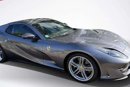 Ferrari 812