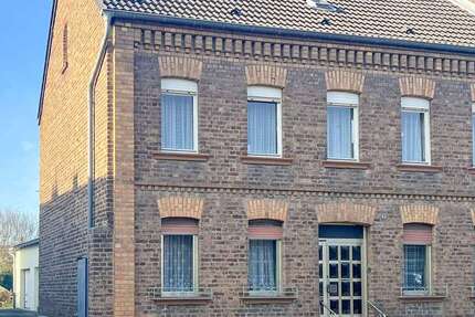 Haus Erftstadt / Dirmerzheim Dirmerzheim - 7 Zimmer, 154 m&sup2;, 290.000&euro; | Angebot:25148307