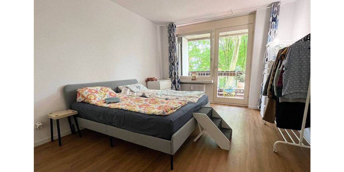 Etagenwohnung Köln Bayenthal - 3 Zimmer, 97 m&sup2;, 1.510&euro; | Angebot:26470889