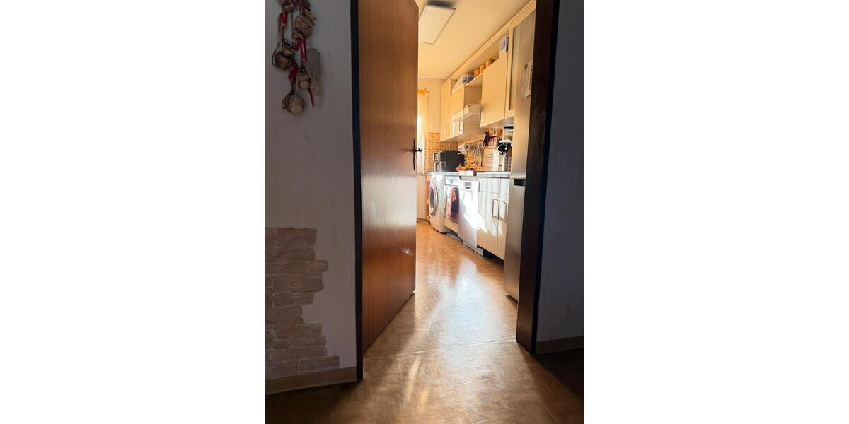 Etagenwohnung Troisdorf Bergheim - 4 Zimmer, 92 m&sup2;, 876&euro; | Angebot:26441318